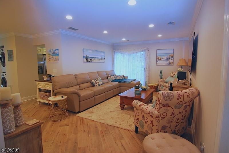 Spring Ridge - Residential