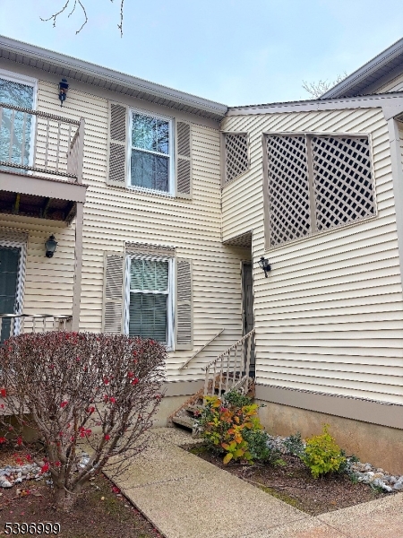 Spring Ridge - Residential