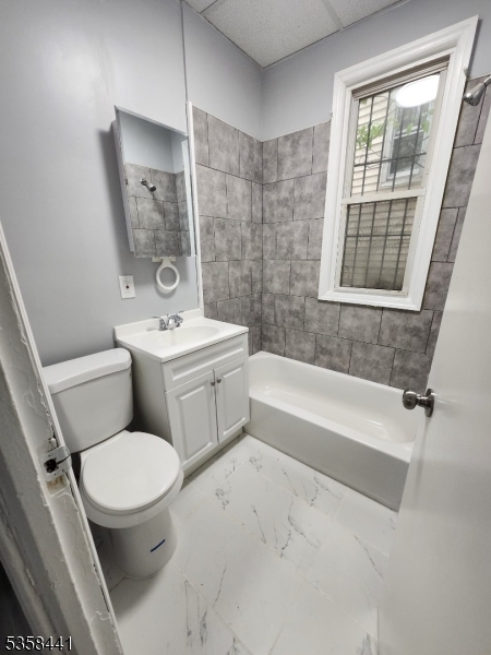 UPPER IRVINGTON - Residential Lease