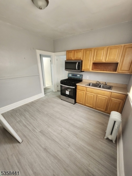 UPPER IRVINGTON - Residential Lease