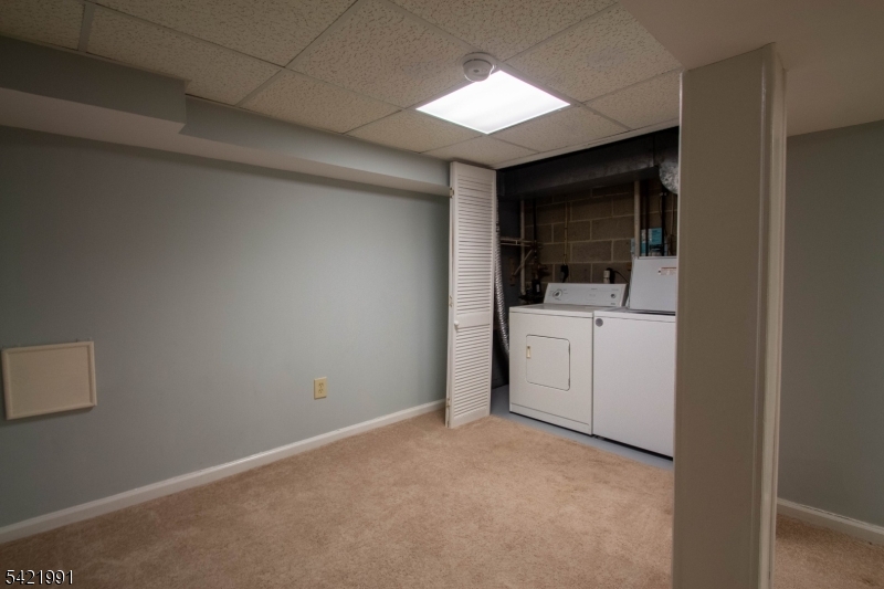Brookview Court - Residential