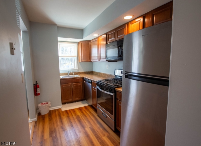 Brookview Court - Residential