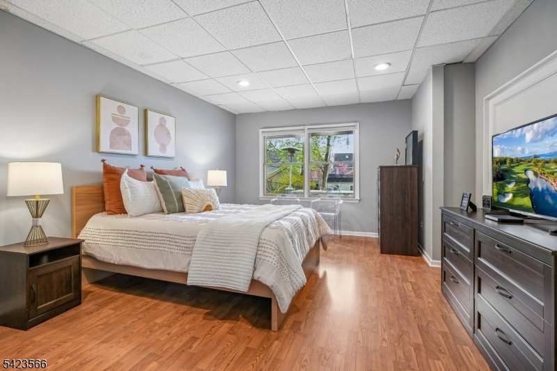 South Cedar Grove - Residential