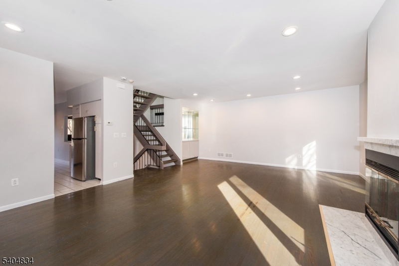 Stepping Ridge - Residential Lease