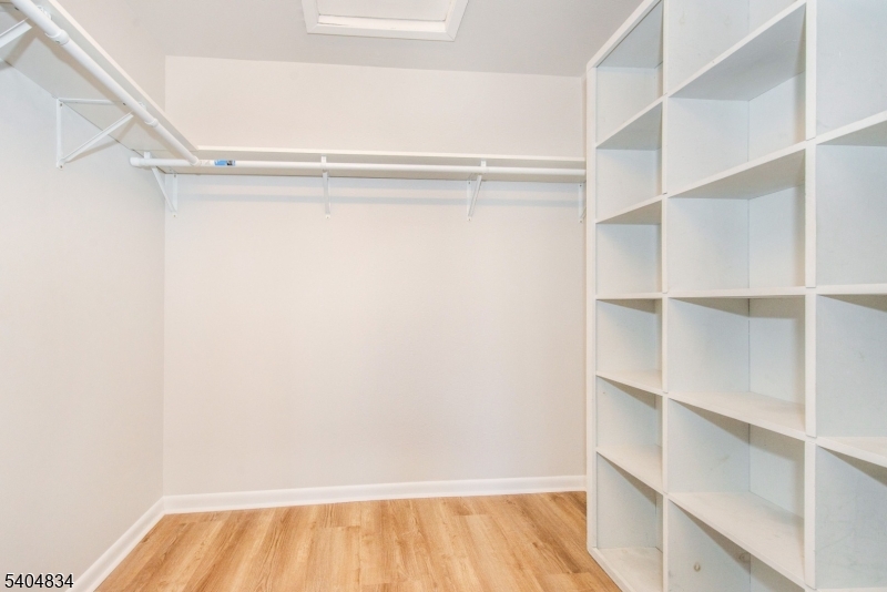 Stepping Ridge - Residential Lease