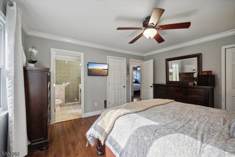 SHONGUM LAKE - Residential