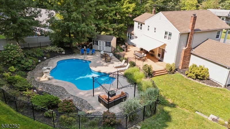 SHONGUM LAKE - Residential