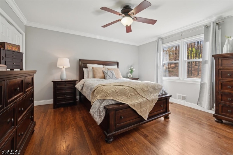 SHONGUM LAKE - Residential