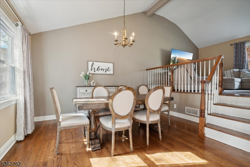 SHONGUM LAKE - Residential