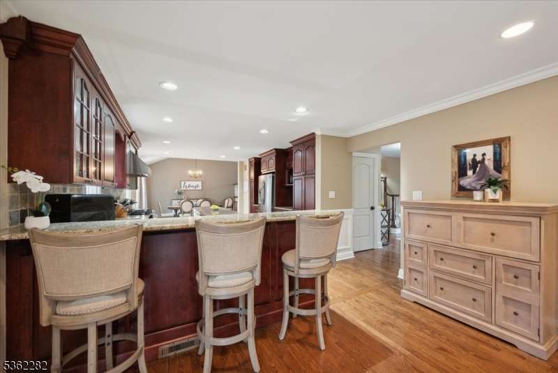 SHONGUM LAKE - Residential