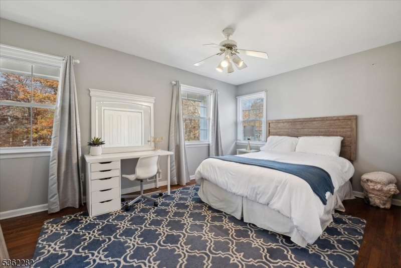 SHONGUM LAKE - Residential