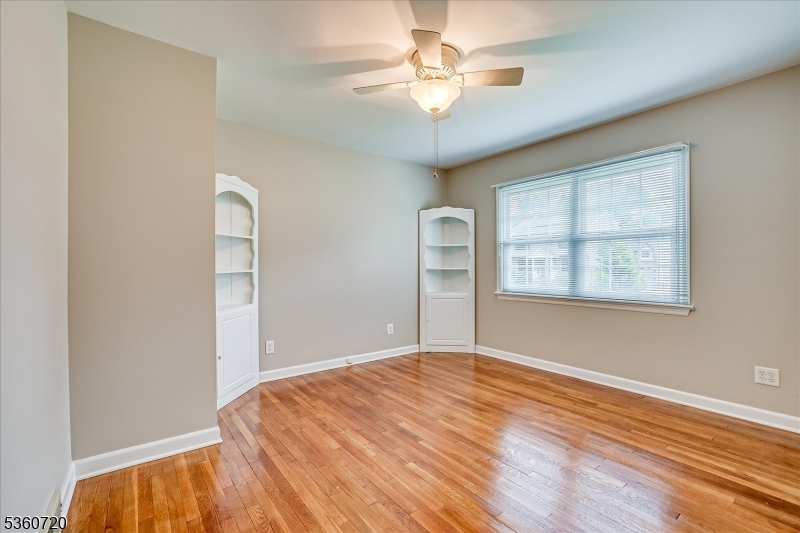 South Plainfield Boro, New Jersey 07080, United States, 4 Bedrooms Bedrooms, ,1 BathroomBathrooms,Residential,Active,140009