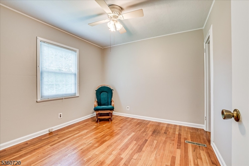 South Plainfield Boro, New Jersey 07080, United States, 4 Bedrooms Bedrooms, ,1 BathroomBathrooms,Residential,Active,140009