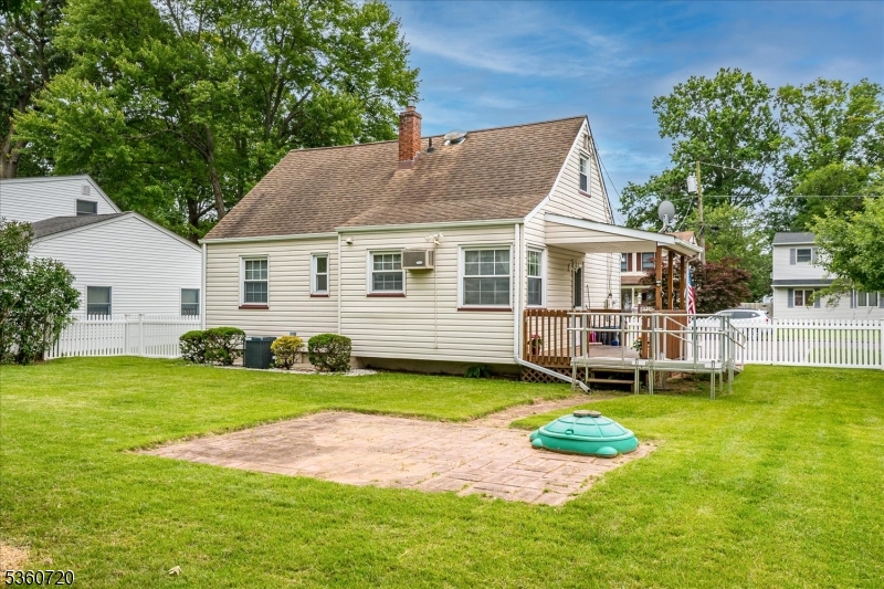 South Plainfield Boro, New Jersey 07080, United States, 4 Bedrooms Bedrooms, ,1 BathroomBathrooms,Residential,Active,140009