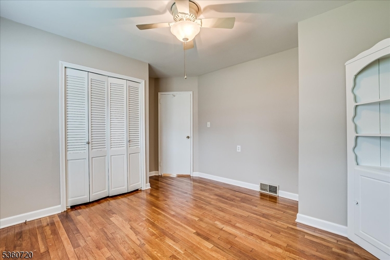 South Plainfield Boro, New Jersey 07080, United States, 4 Bedrooms Bedrooms, ,1 BathroomBathrooms,Residential,Active,140009