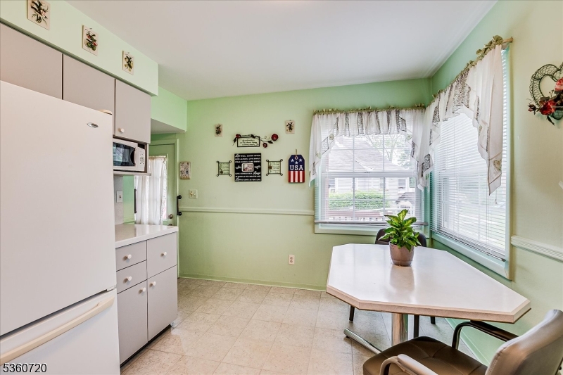 South Plainfield Boro, New Jersey 07080, United States, 4 Bedrooms Bedrooms, ,1 BathroomBathrooms,Residential,Active,140009