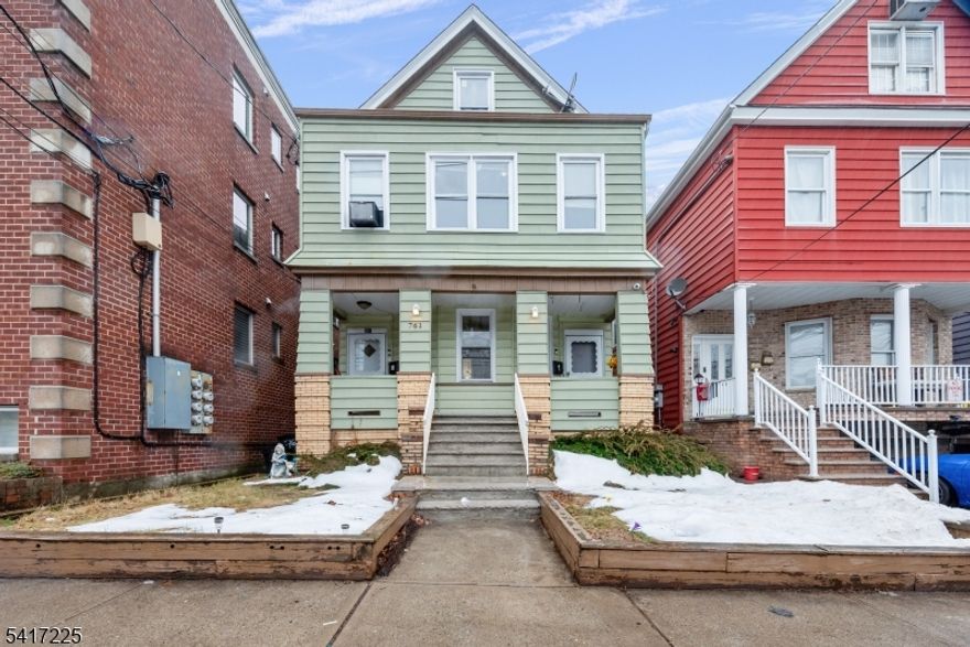 Multi Family in Bayonne presents a great opportunity in a high-visibility location along one of the city's busiest corridors. This versatile property offers strong potential for investors or end users looking to capitalize on Bayonne's continued growth and convenient access to NYC.