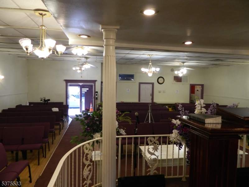 Commercial - Commercial Sale