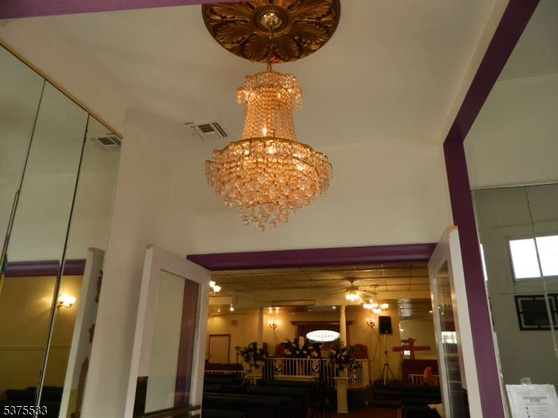 Commercial - Commercial Sale