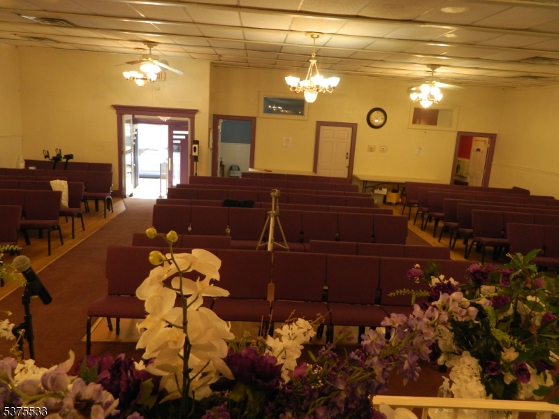 Commercial - Commercial Sale