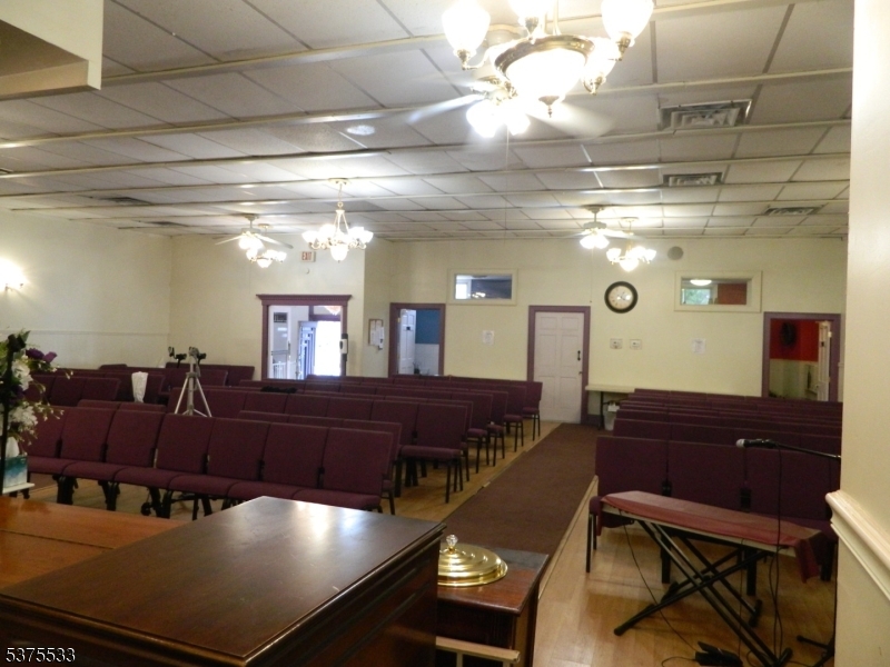 Commercial - Commercial Sale