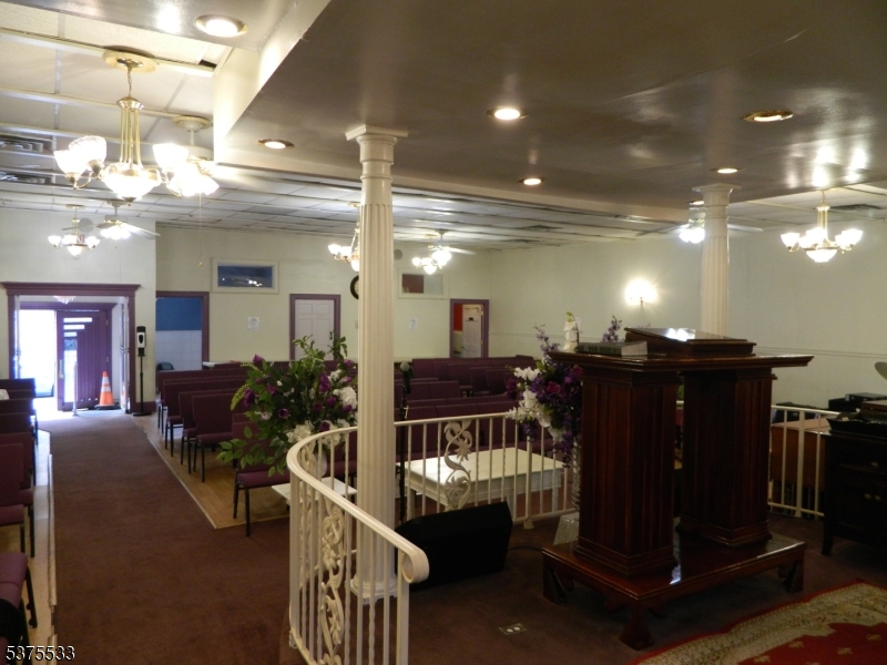 Commercial - Commercial Sale