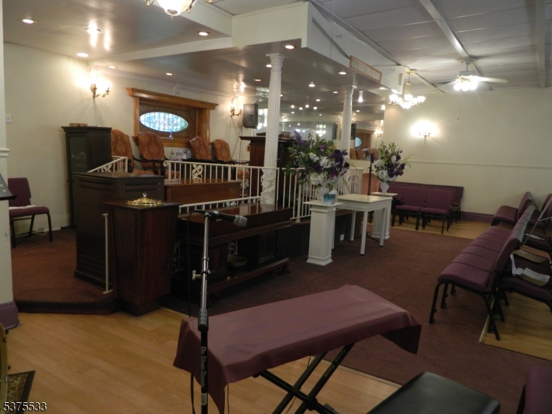 Commercial - Commercial Sale