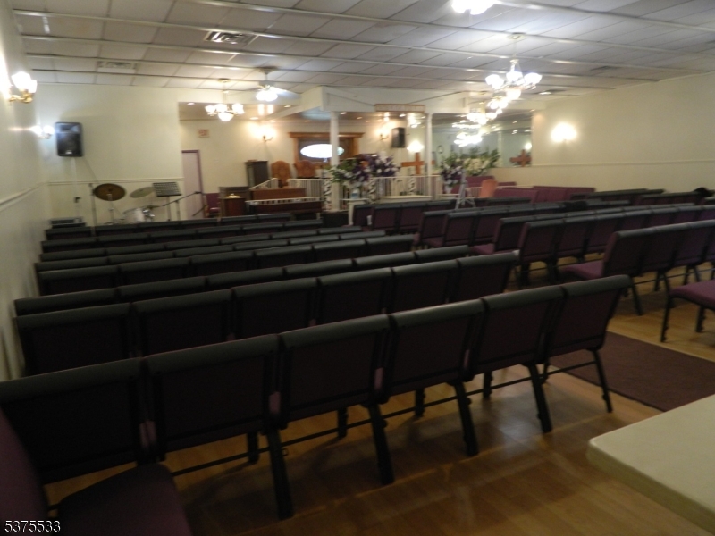 Commercial - Commercial Sale