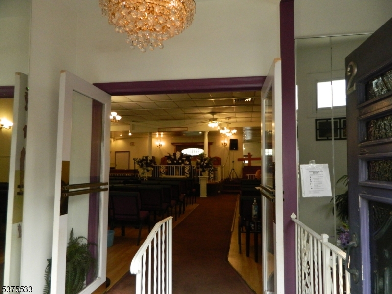 Commercial - Commercial Sale