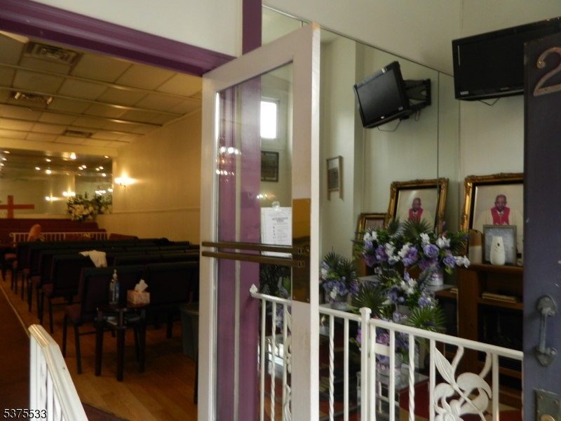 Commercial - Commercial Sale