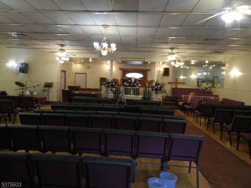 Commercial - Commercial Sale