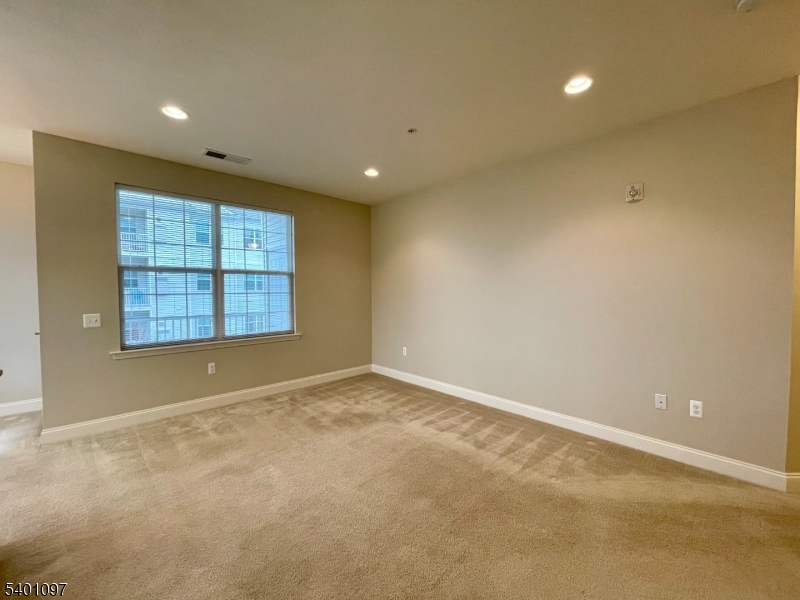 The Grande at Riverdale - Residential Lease