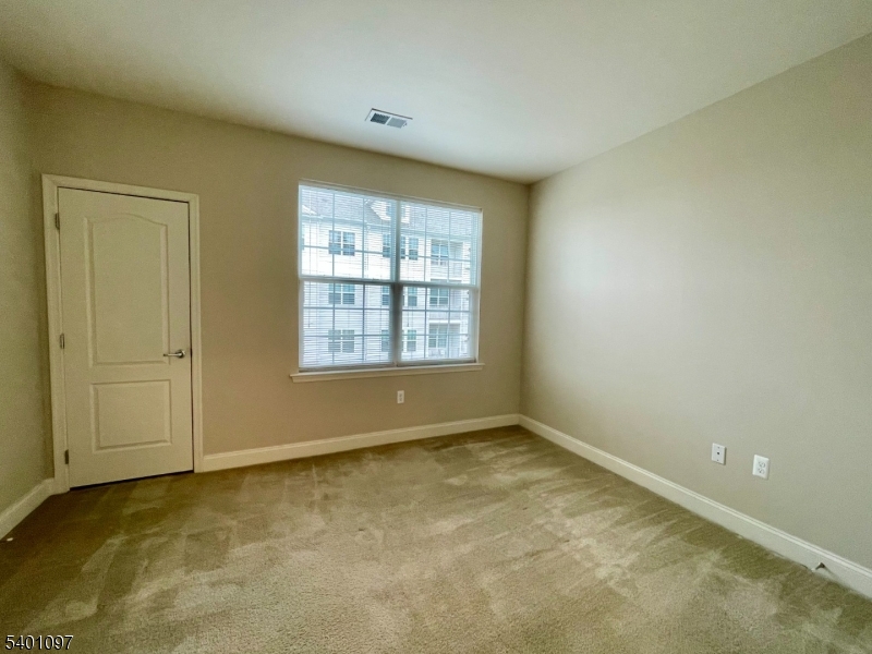 The Grande at Riverdale - Residential Lease