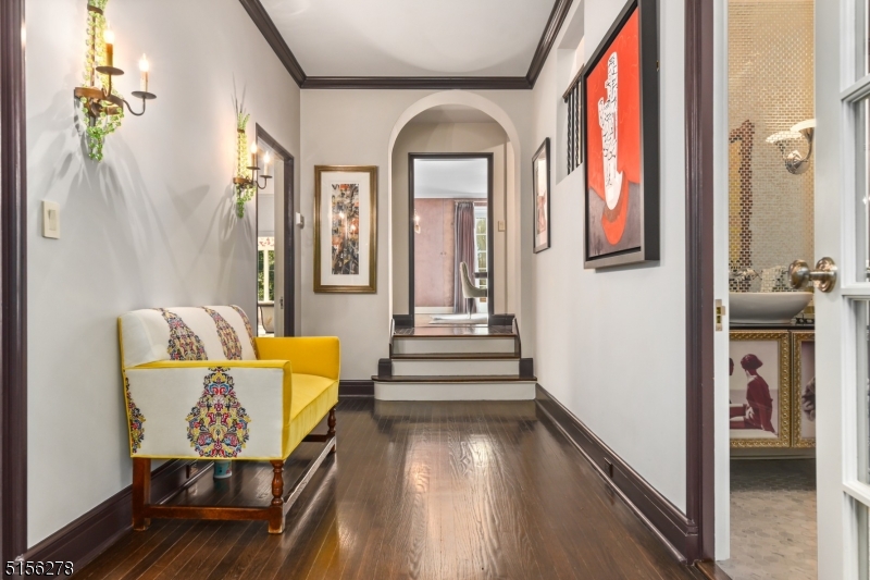 OLD SHORT HILLS - Residential