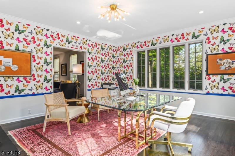 OLD SHORT HILLS - Residential