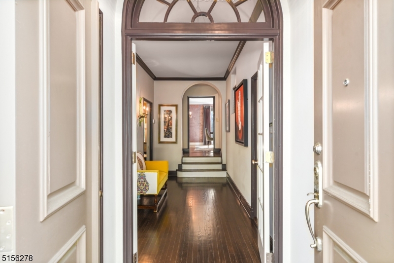 OLD SHORT HILLS - Residential