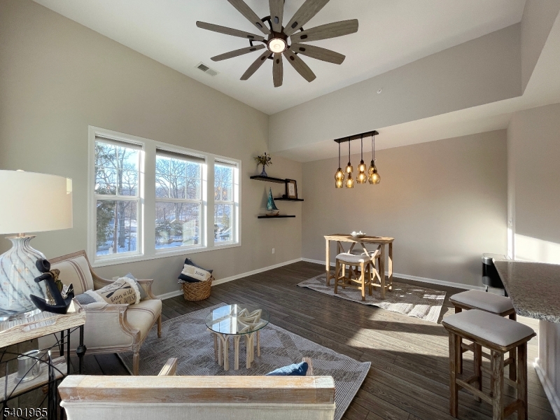 Brookland at Lakepointe - Residential Lease