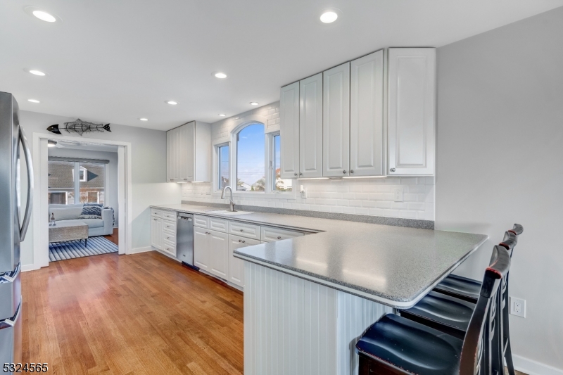 Mantoloking Shores - Residential