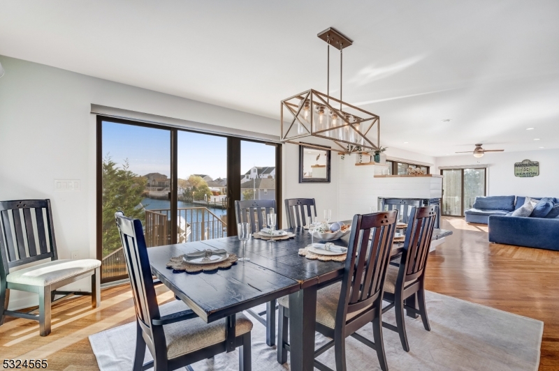 Mantoloking Shores - Residential