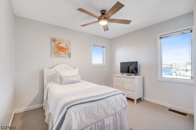 Mantoloking Shores - Residential