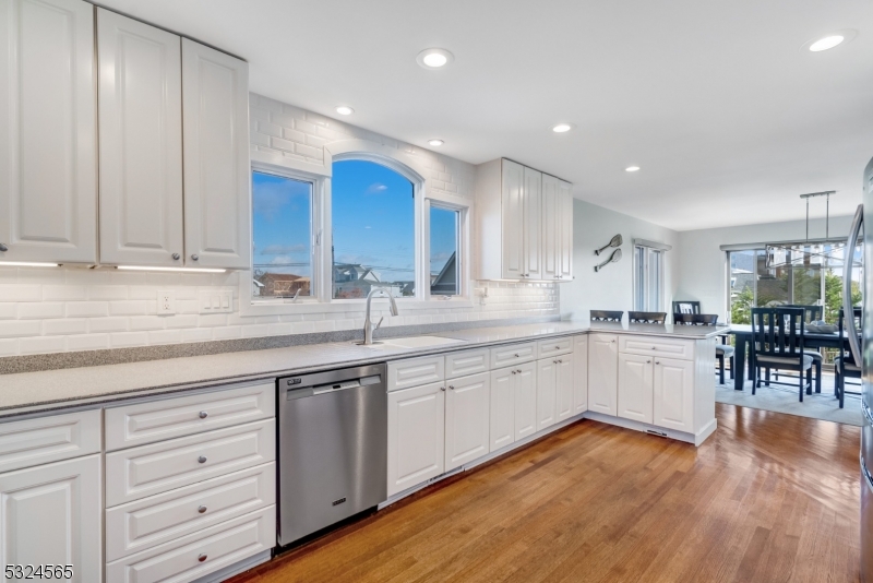 Mantoloking Shores - Residential