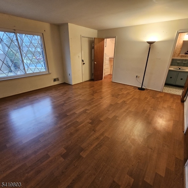 Tudor Village Community - Residential