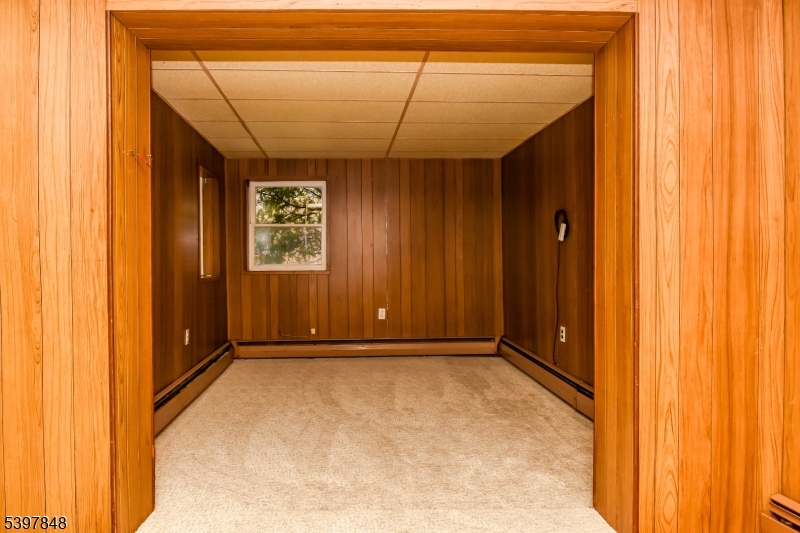 Gordon Lakes - Residential