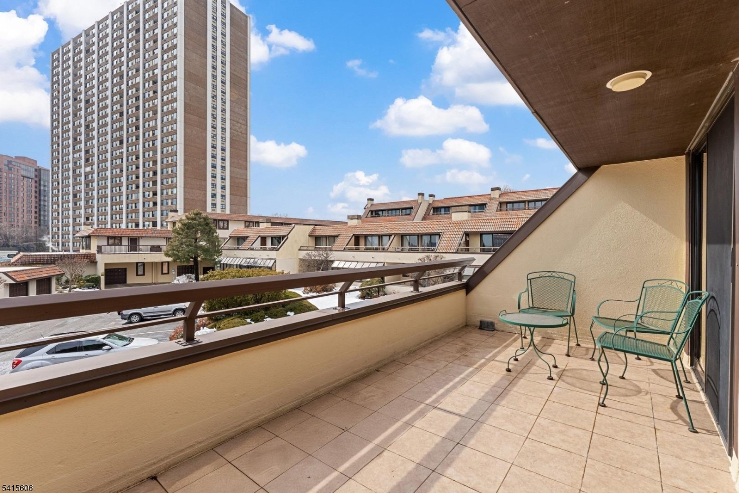 Cliff House - Residential