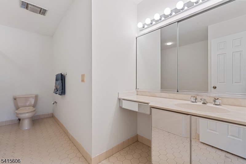 Cliff House - Residential