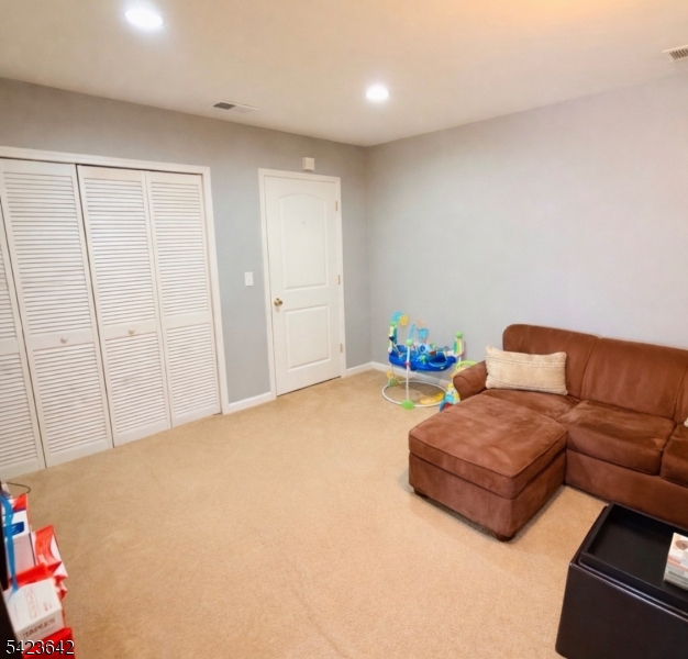 The Oak - Residential