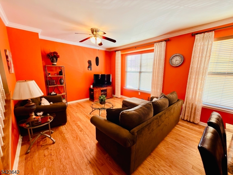 The Oak - Residential