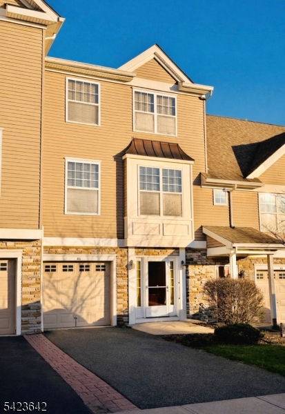 The Oak - Residential