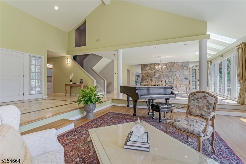 Mendham Golf & Tennis Club - Residential