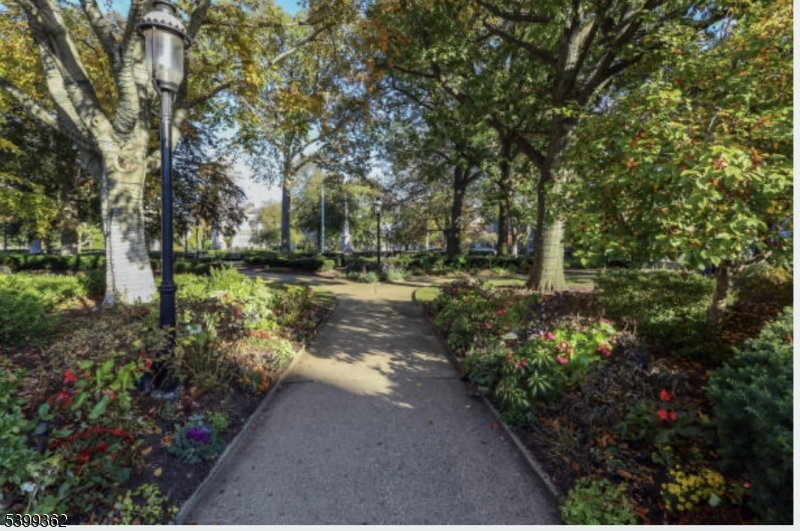 Morris Place - Residential Lease